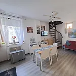Al Ponte Adiacente Al Parco, Vicino All'ospedale E Centro Appartement *