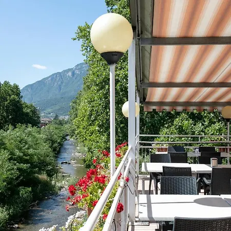 Al Ponte Adiacente Al Parco, Vicino All'ospedale E Centro *