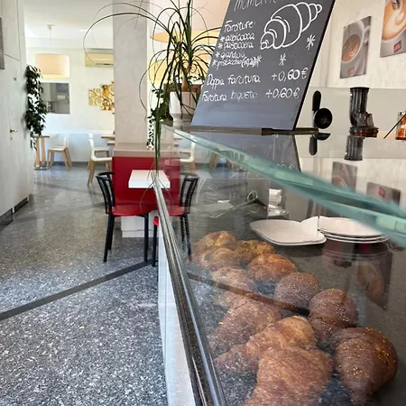 شقة Al Ponte Adiacente Al Parco, Vicino All'ospedale E Centro *