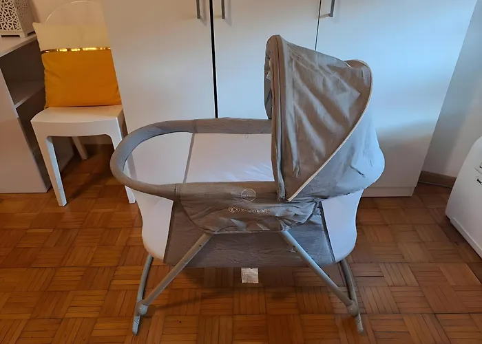 Al Ponte Adiacente Al Parco, Vicino All'ospedale E Centro アパート トレント